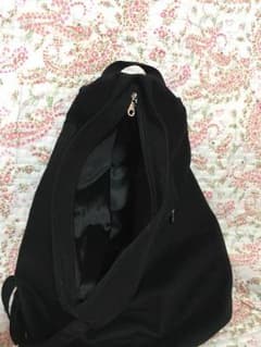 １回のみ使用☆デザイン黒リュックのサムネイル