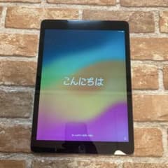iPad A2197 MW742J/A第7世代 32GBwi-fiモデル 動作品 - メルカリ