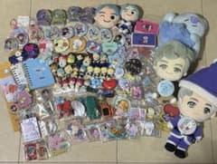 BTS BT21 グッズ 大量セットのサムネイル