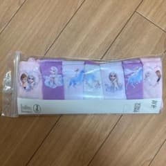 【新品　未使用】H&M エルサ　アナ　アナ雪2 女の子　パンツのサムネイル