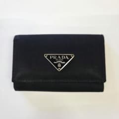 PRADA キーケース ブラックのサムネイル