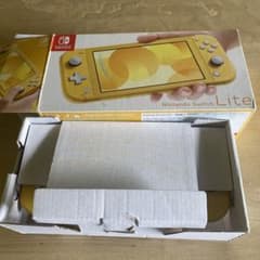 Switchライト⚠︎ジャンク品⚠︎のサムネイル