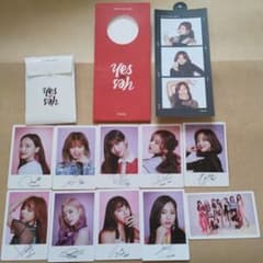 TWICE　yes or yes　特典のサムネイル