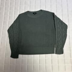 セオリーグリーンニットのサムネイル