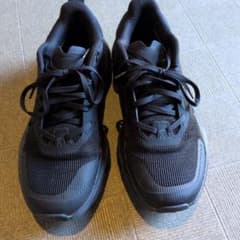 たらまいちー　on ブラック ランニングシューズ たらまいちー様専用 on ブラック ランニングシューズ - メルカリ