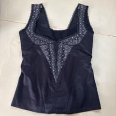 【新品】LA VIERE タンクトップ（補正下着）のサムネイル