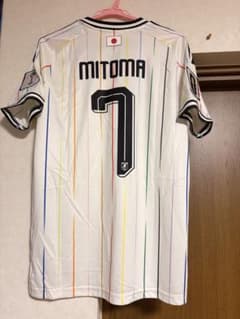 さ*る様 サッカー日本代表　三笘薫 7番 アウェイ ユニフォーム さ*る様 サッカー日本代表 三笘薫 7番 アウェイ ユニフォーム - メルカリ