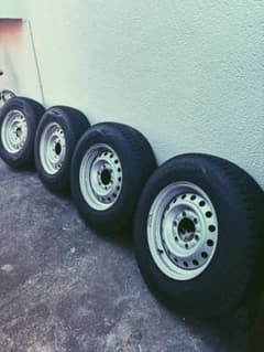DUNLOP studless 2022年製　状態良好のサムネイル