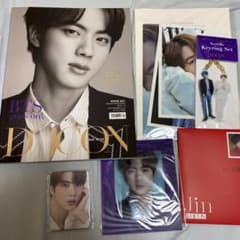 Dicon Vol.10 BTS写真集『BTS goes on!』JIN verのサムネイル