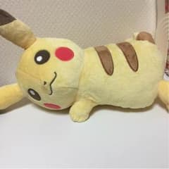 添い寝ピカチュウのサムネイル