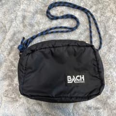 BACH サコッシュのサムネイル