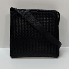 ボッテガ BOTTEGA がま口 ブラック ワンショルダーバッグ MBZ967 | Mercari