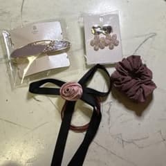 LUNA ヘアクリップ・イヤリング・ヘアゴムセットのサムネイル