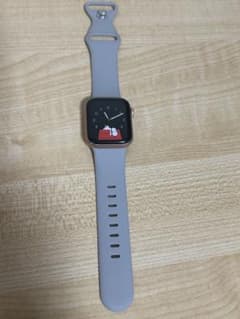 Apple Watch series5 40mm 本体 ゴールドのサムネイル