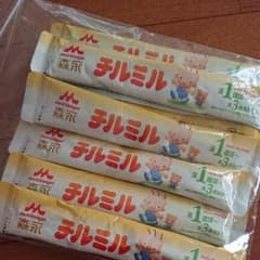 粉ミルクのサムネイル