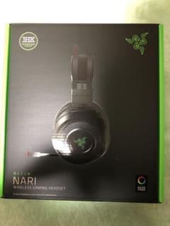 Razer NARI ワイヤレスヘッドセットのサムネイル