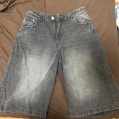 H&M バニーデニム　jortsのサムネイル