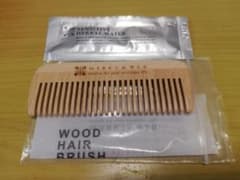 【新品・未使用】MARKS & WEB コーム&化粧水sampleのサムネイル