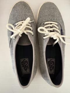 VANS レディース スニーカー グレー ウール素材のサムネイル