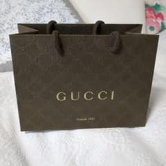 Gucci 紙袋 小のサムネイル