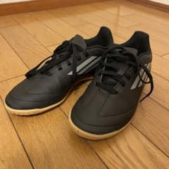 adidas フットサルシューズ ブラック　23㎝のサムネイル