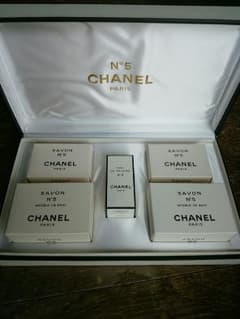 CHANEL　シャネル　No.5 オードトワレ＆石鹸セット　新品未使用のサムネイル
