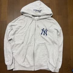 MLB New York Yankees ジップアップパーカー グレーのサムネイル