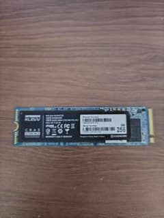 【NVMe】KLEVV CRAS C720 256GBのサムネイル