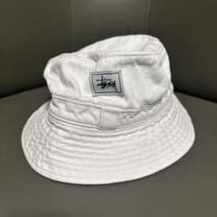 stussyハットのサムネイル