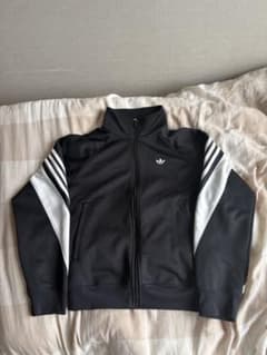 adidas トラックジャケット Mサイズのサムネイル