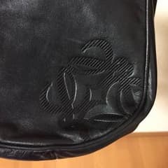 ロエベ ショルダー バッグのサムネイル