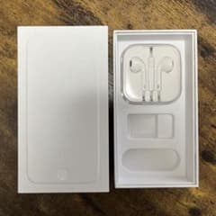 Apple 純正 イヤフォンのサムネイル