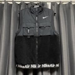NIKE Air ボア ベスト ブラック Mのサムネイル