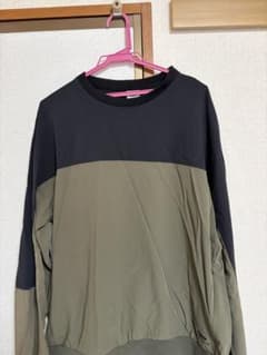 TIGORA トレーナー M 〜L黒/カーキ　スポーツ　ウェアのサムネイル