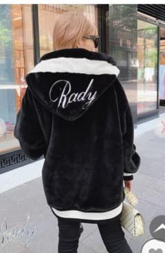 Rady ファーブルゾン 新品未使用未開封のサムネイル