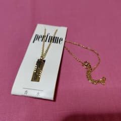 ゴールドカラー 香水ロケットペンダント ネックレスのサムネイル