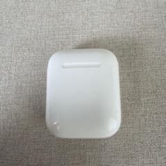 Apple AirPods 第1世代 本体 充電ケース付きのサムネイル