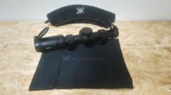ボルテックス Vortex viper pst gen2 1-6×24mmのサムネイル