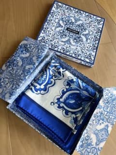 D &G マヨルカ　スカーフ⭐︎のサムネイル
