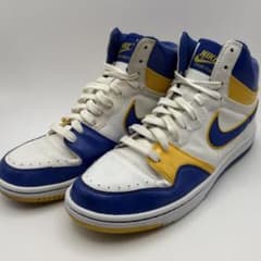 瞬*力様 美品⭐︎NIKE スニーカーのサムネイル