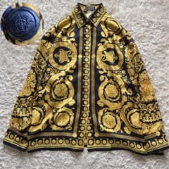 【美品】ヴェルサーチ 長袖シャツ モノトーン 総柄 ブラック メデューサ L VERSACE ヴェルサーチ コットン メデューサ柄 長袖 絵柄 シャツ