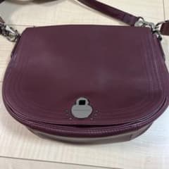 LONGCHAMP レザー ショルダーバッグ ボルドー スタッズ - メルカリ