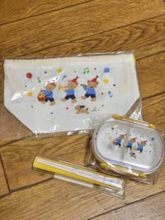 familiar ファミリア ランチボックス 巾着 お箸 セット - メルカリ