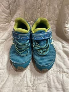 asics LAZERBEAM スニーカー 23.0cmのサムネイル