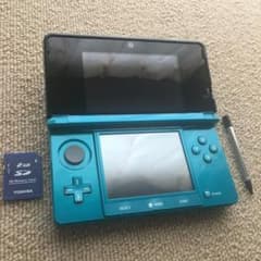 3ds 本体、純正タッチペン、2GBのSDカードのサムネイル