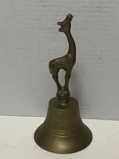 真鍮製 銅器小鹿鈴 呼鈴 置物 年代物 - メルカリ