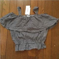 オフショルダー BROWNYのサムネイル