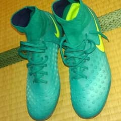 サッカースパイクのサムネイル