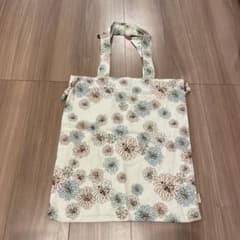 新品　タグ付き　ユニクロ、ポール&ジョー2wayバッグのサムネイル