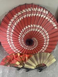 踊り傘 舞扇子 セット 桜柄 金地 踊り用 踊り傘 舞扇子 セット 桜柄 金地 踊り用 - メルカリ